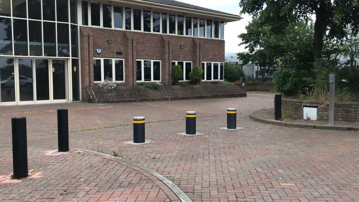 Pipe bollard repair Pineville